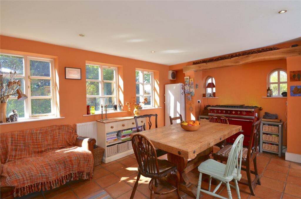 House in York, Deighton - View 4