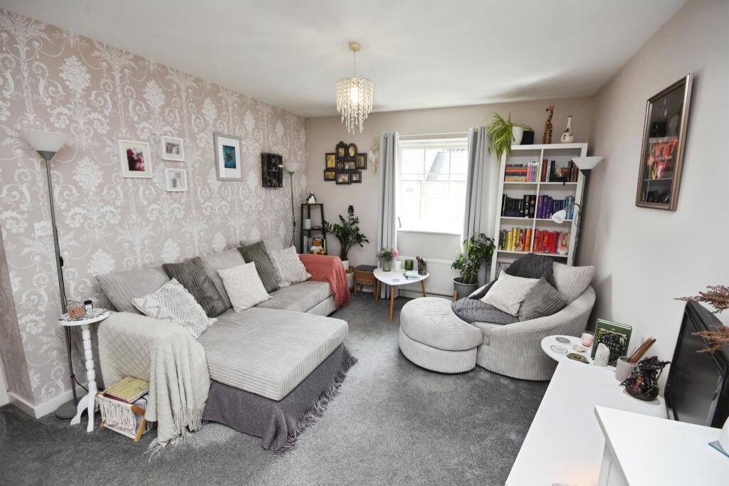 Apartment in Braintree, Essex - View 4