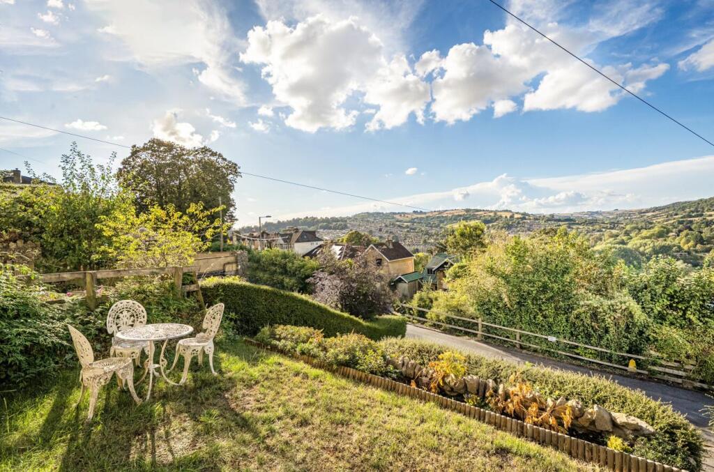 House in Bathampton, Bath and North East Somerset - View 3