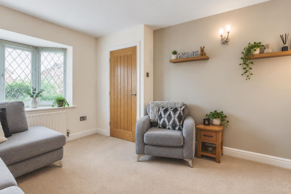 Dewchurch Drive, Sunnyhill, Derby photo 4
