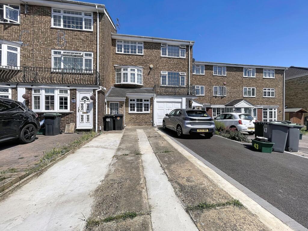Main image of property: Lakeside, Snodland, ME6