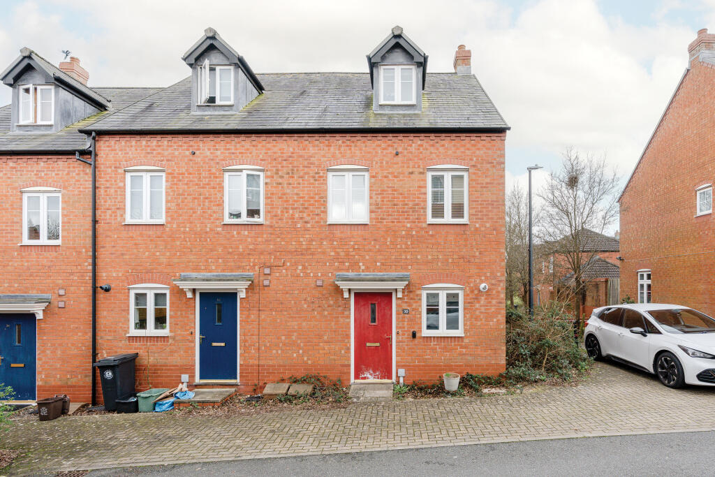 Main image of property: Blandamour Way, Bristol