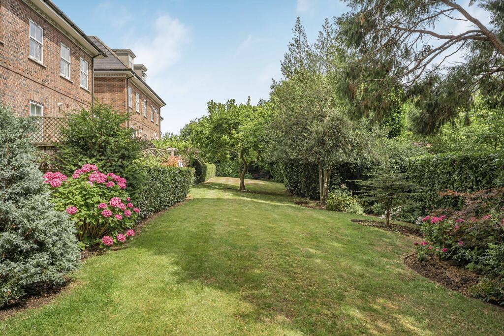 Additional image 22 of Church Street, Welwyn, AL6