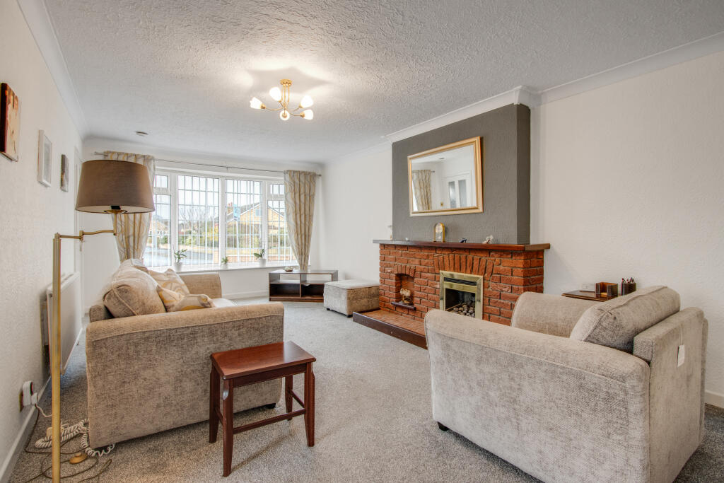 Thornleigh Avenue, Wakefield, WF2 photo 4