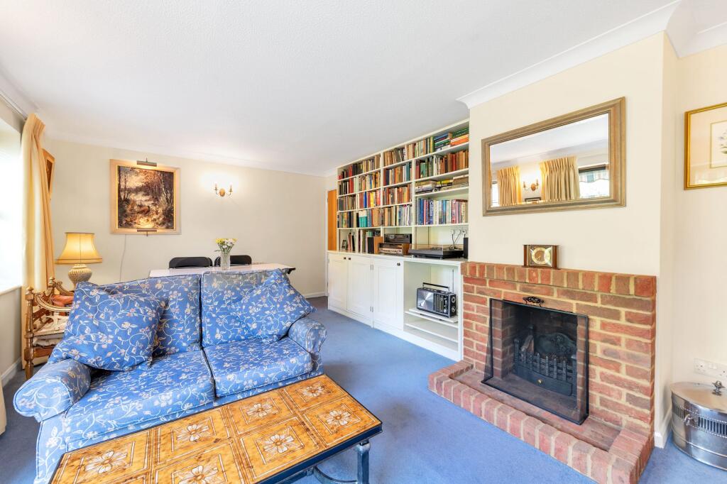 House in Stevenage - View 2