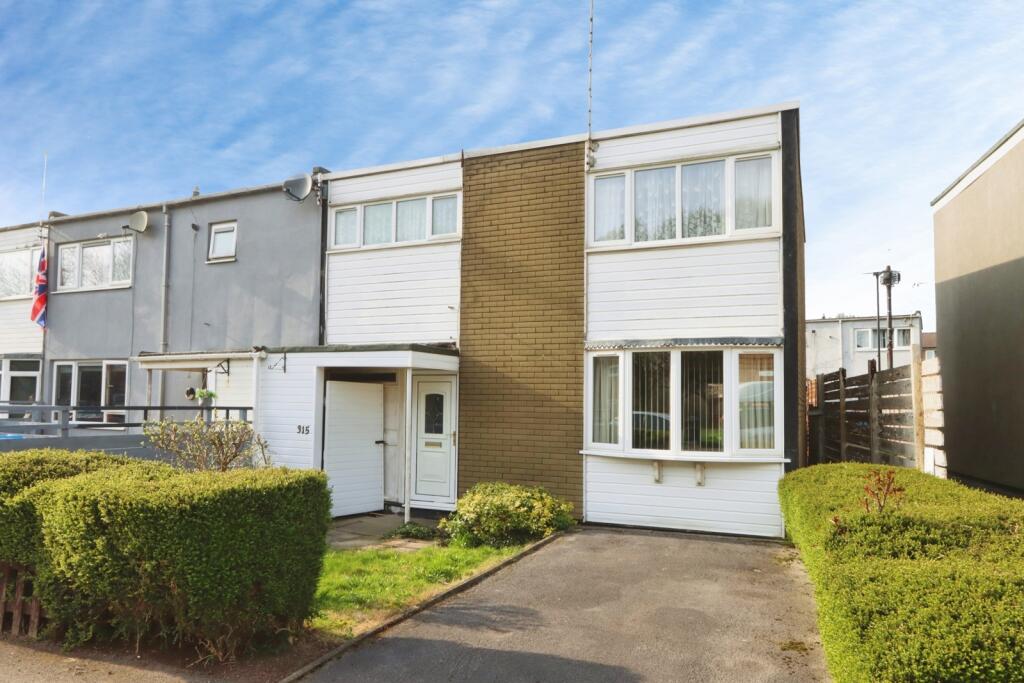 Main image of property: Batemoor Road, Sheffield, S8