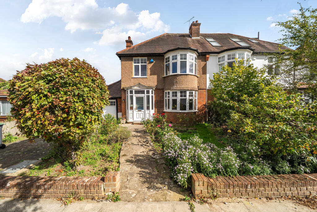 Main image of property: Fordington Road, London, N6