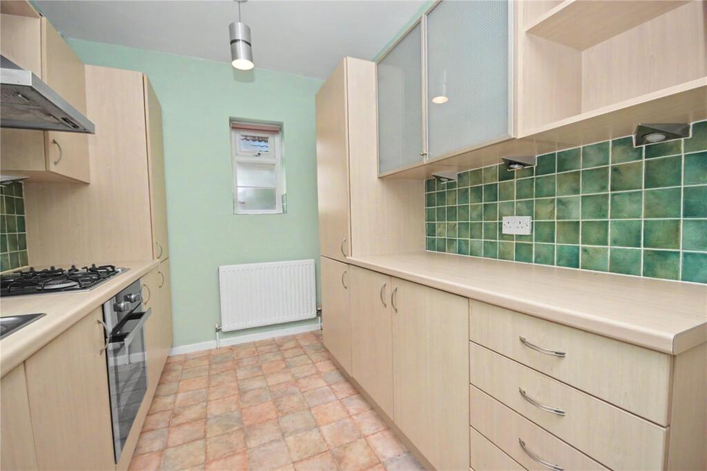 Apartment in Leeds, West Yorkshire - View 3