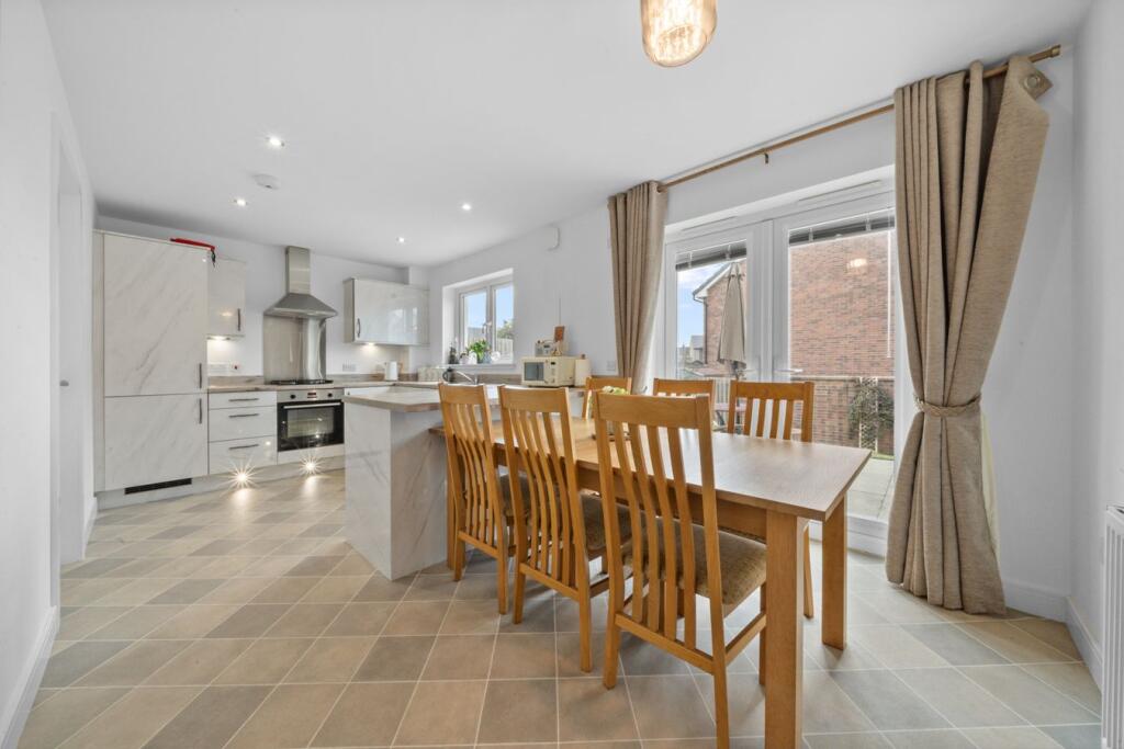 House in Stirling, Borestone, Chartershall - View 4
