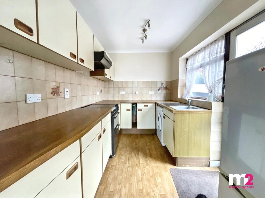 House in Newport - View 4
