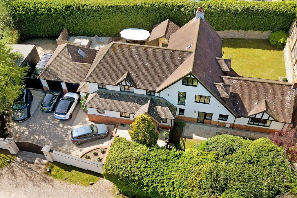 Main image of property: The Avenue, Farnham Common, SL2