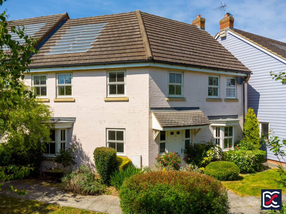 Main image of property: Stowe Walk, Daventry, Northamptonshire, NN11