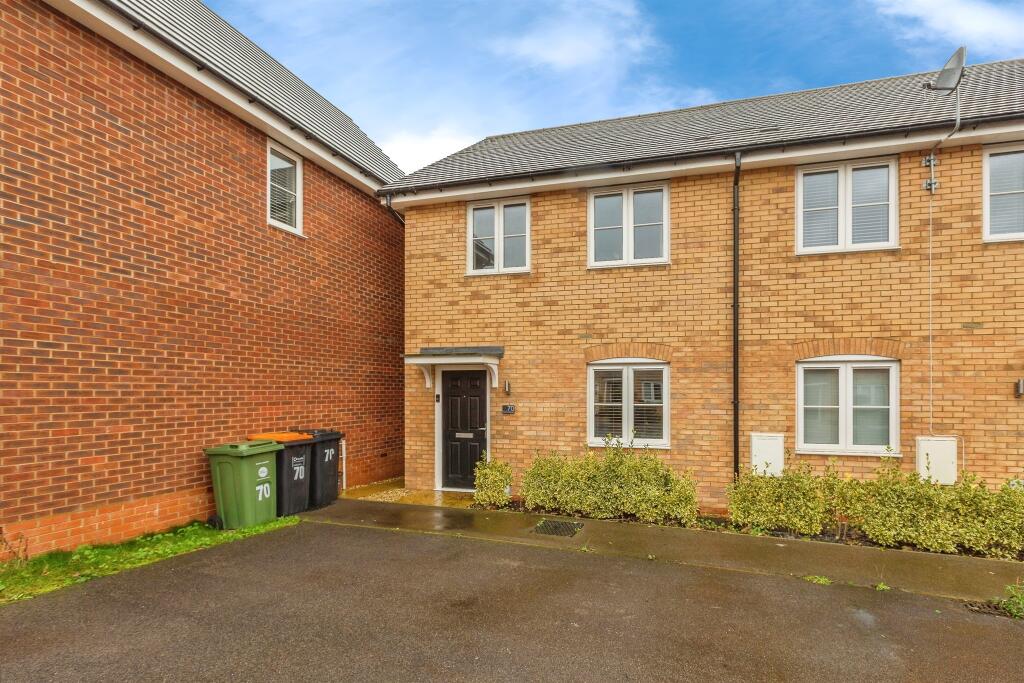 Main image of property: Hadrian Crescent, LEIGHTON BUZZARD