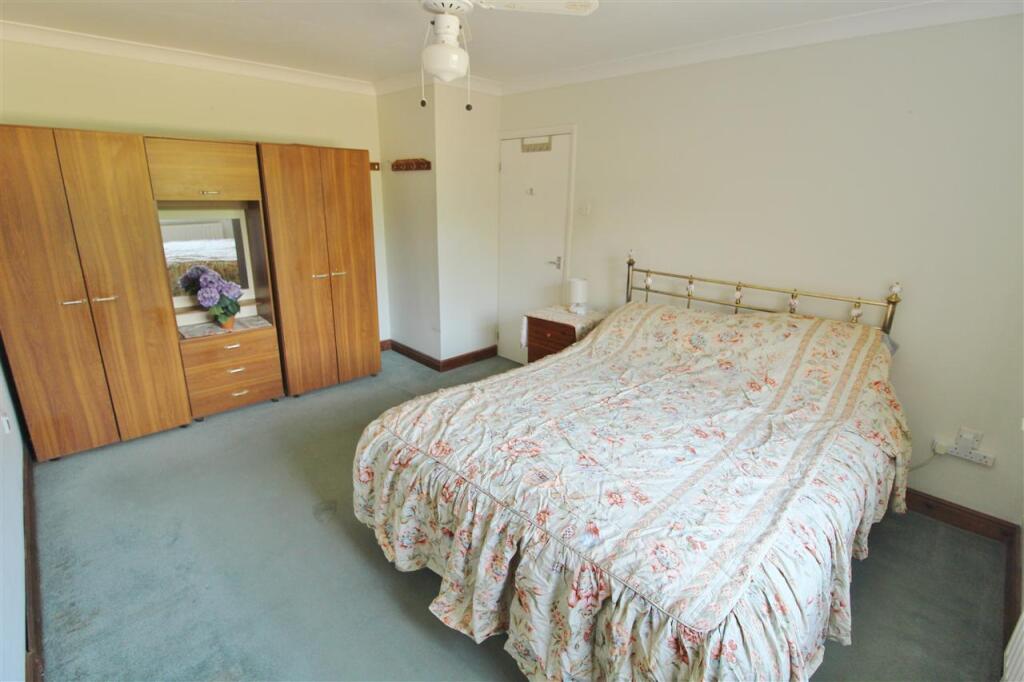 Maltings Lane, Grantham - View 5