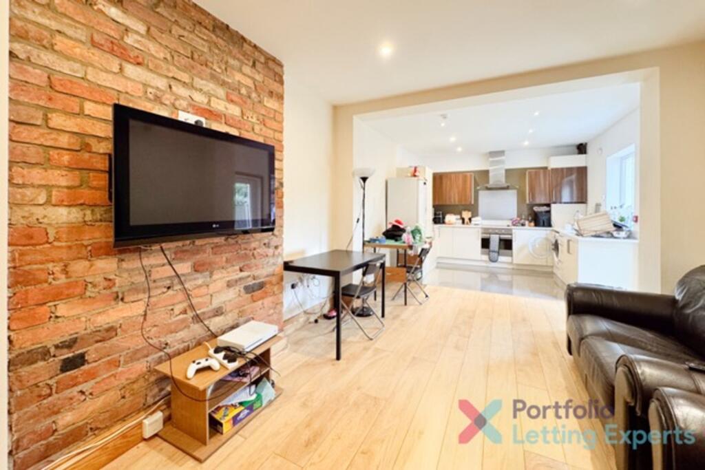 Main image of property: Avon Road, Bournemouth, BH8
