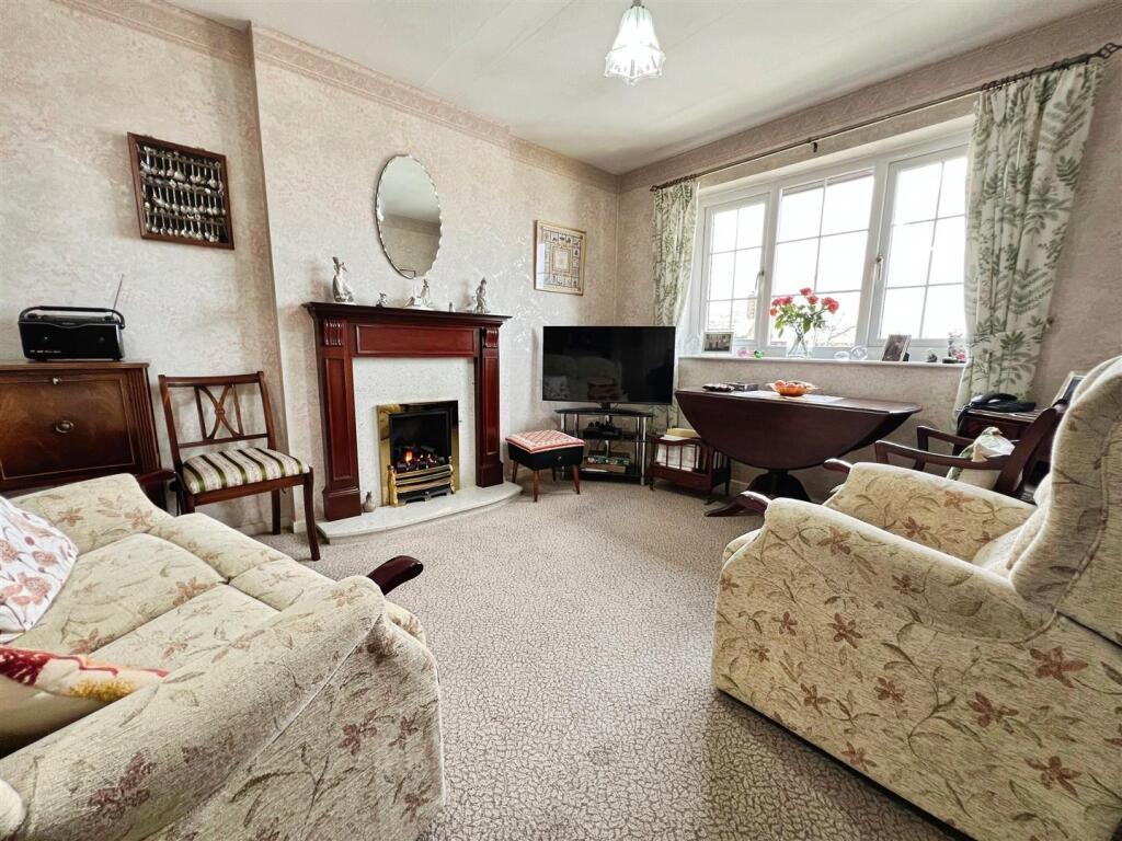Tay Court, Bradford, BD2 2BW - View 2