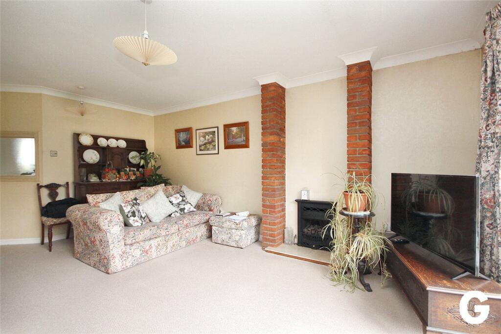 Bishop Court, Ringwood, Hampshire, BH24 - View 5