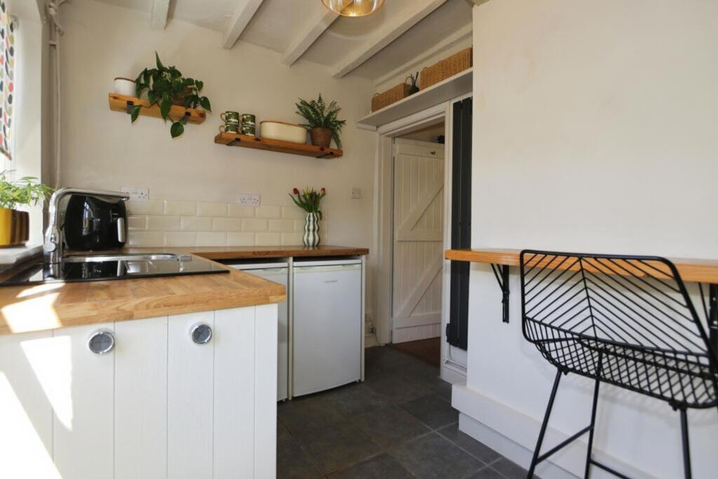 House in Leicester - View 3