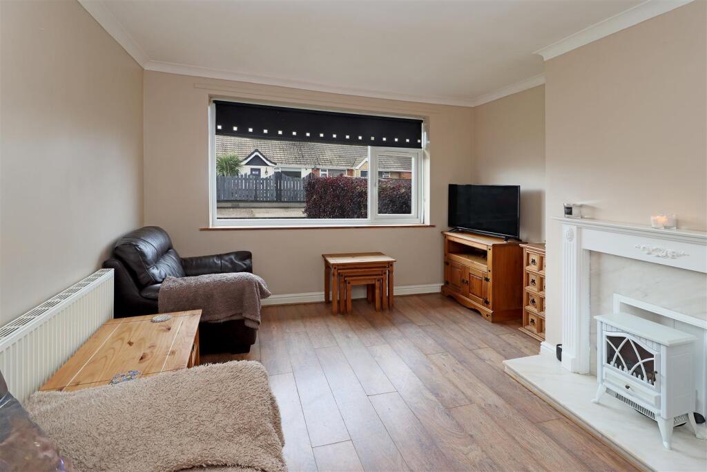 Warkdale Avenue, Blyth photo 2