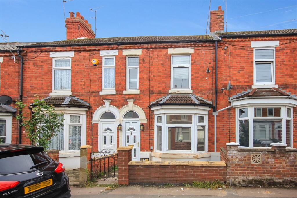 Main image of property: NN8 Alexandra Road, Wellingborough