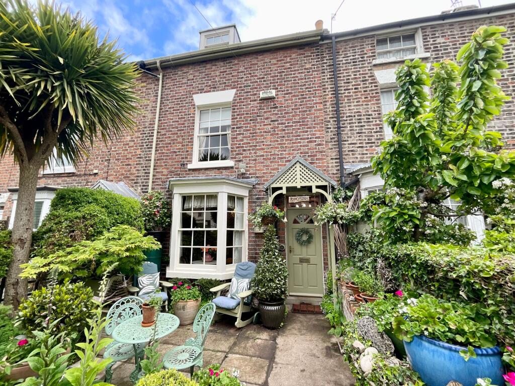 Main image of property: Avenue Road, Scarborough, YO12