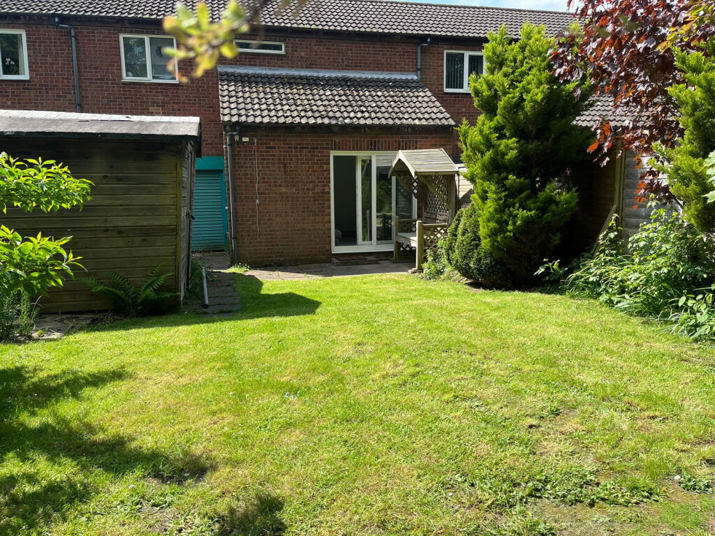 Canterbury Close, Beverley, HU17 8PS photo 3