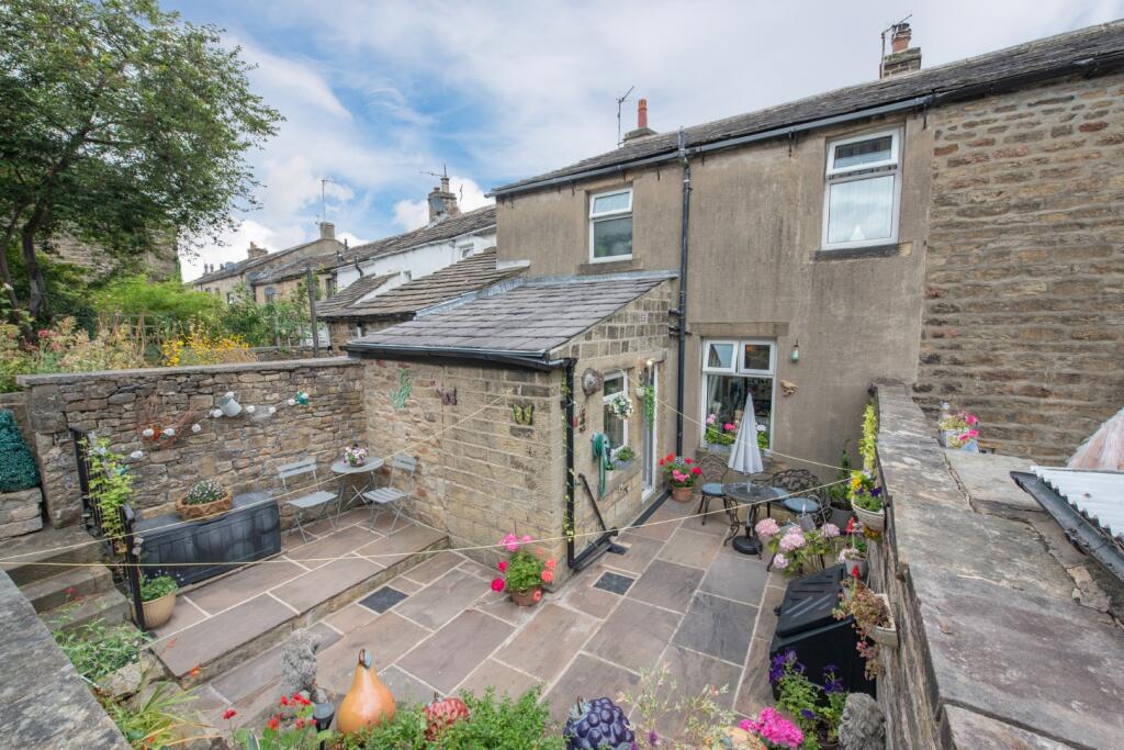 16 High Street, Sutton In Craven BD20 7NX