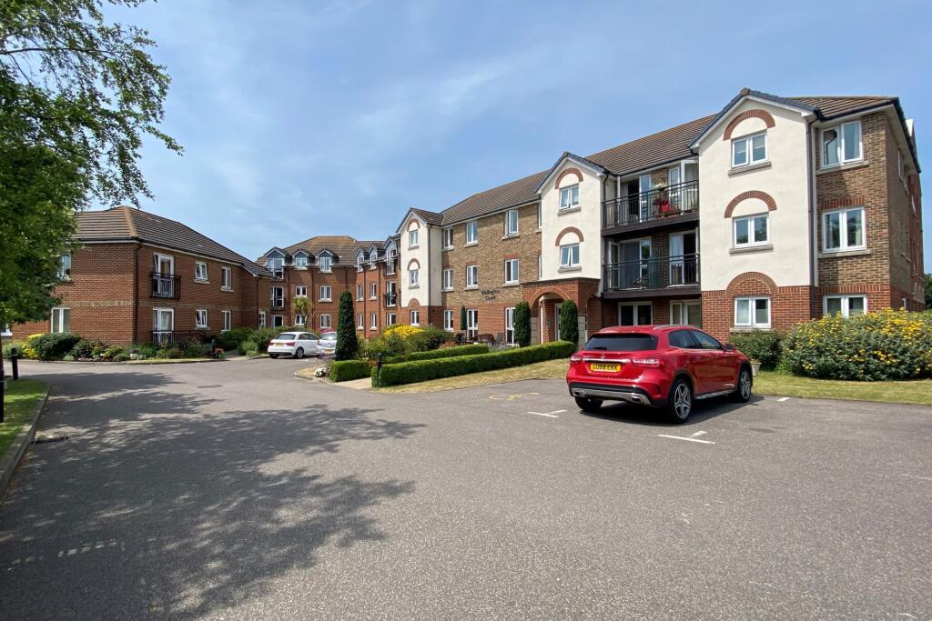 1-bed other on Beechwood Avenue, Deal, CT14, £135,000