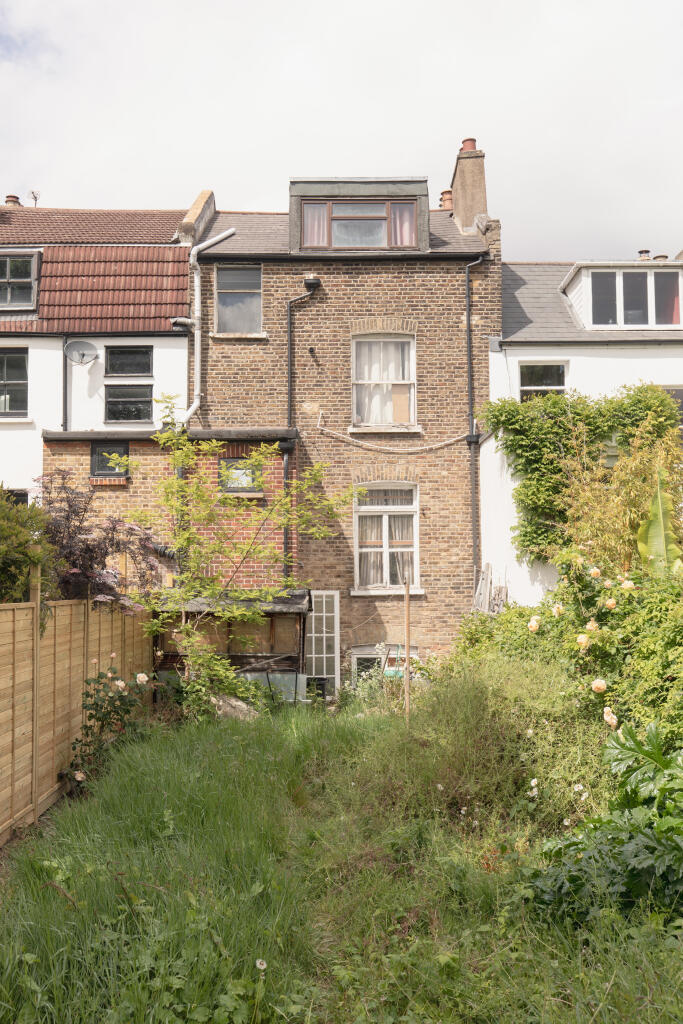 Lyndhurst Grove, Peckham Rye, London, SE15 photo 2