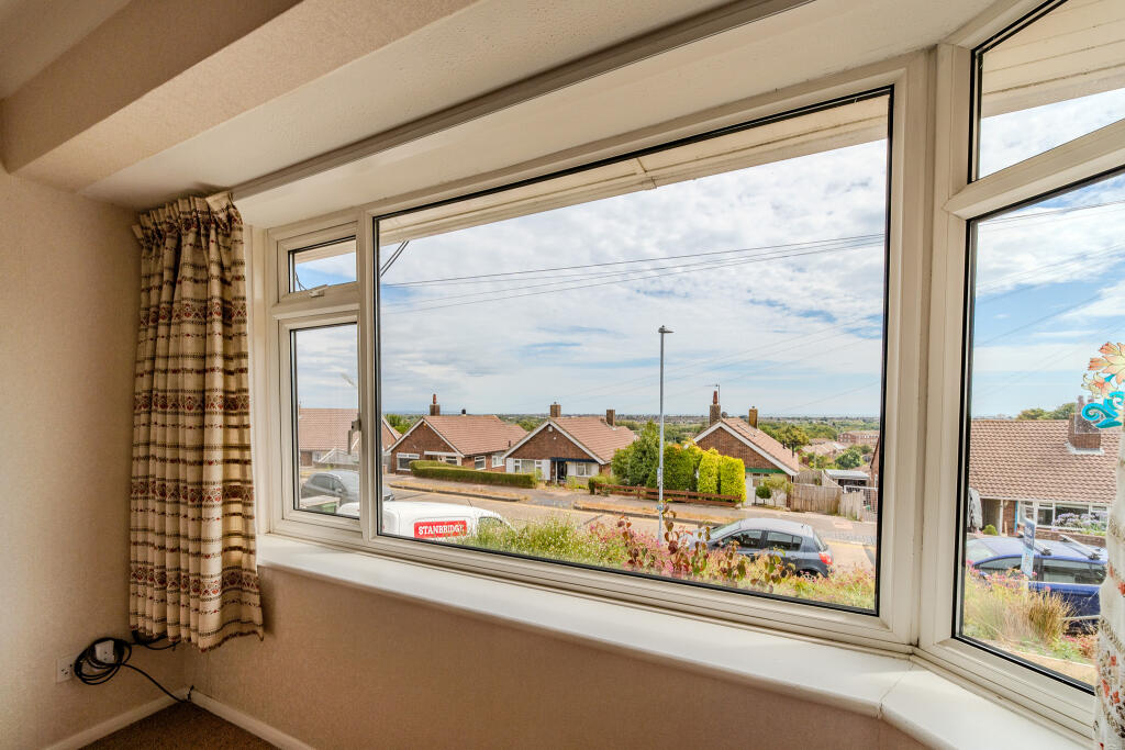 Westfield Road, Eastbourne photo 5