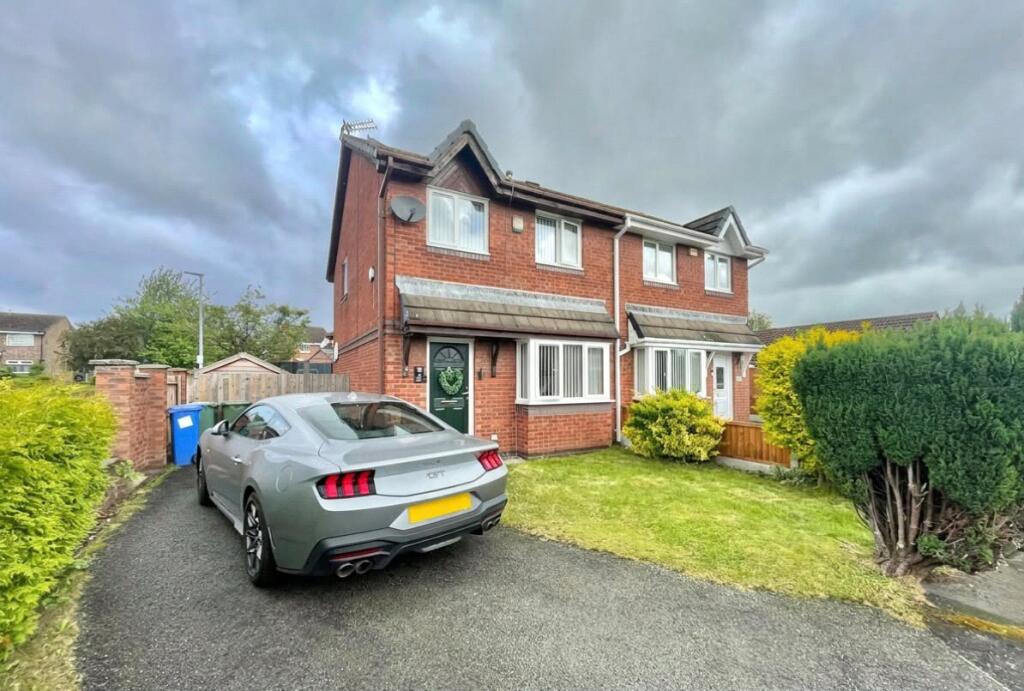 Main image of property: Chalgrave Close, Widnes, Cheshire, WA8