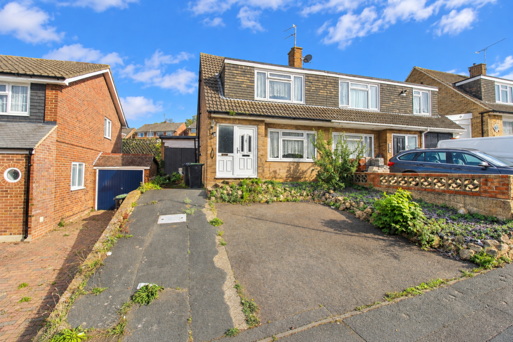 Main image of property: Woodlands Road, Ditton, Aylesford, ME20 6HF