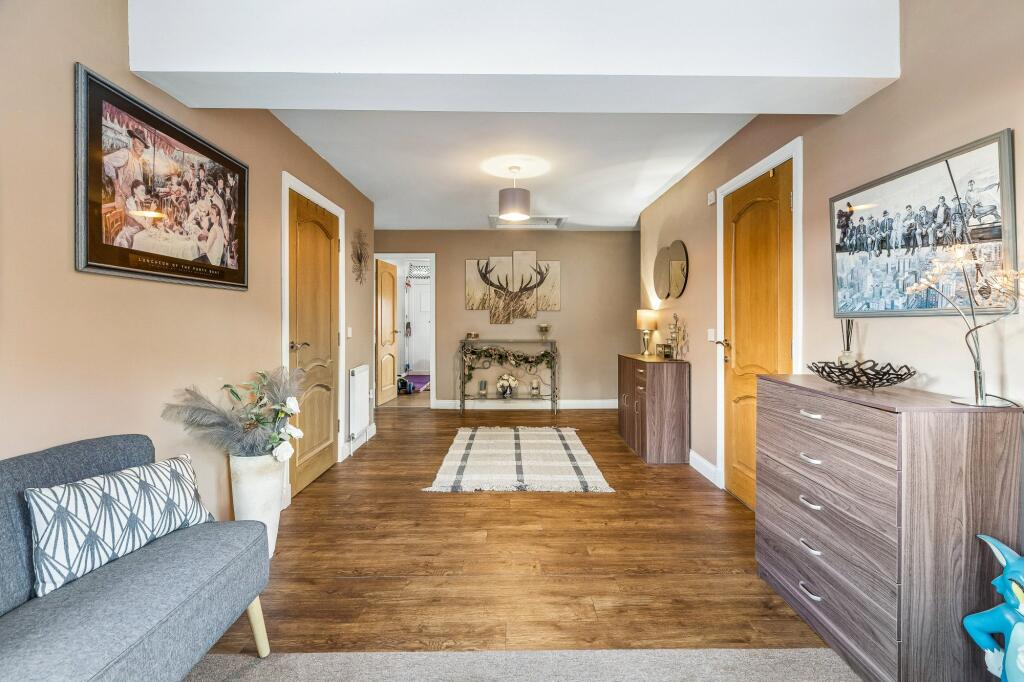 East Kilbride, Glasgow, South Lanarkshire photo 4
