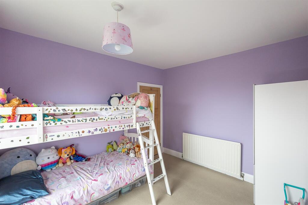 House in Newcastle upon Tyne, Tyne and Wear - More