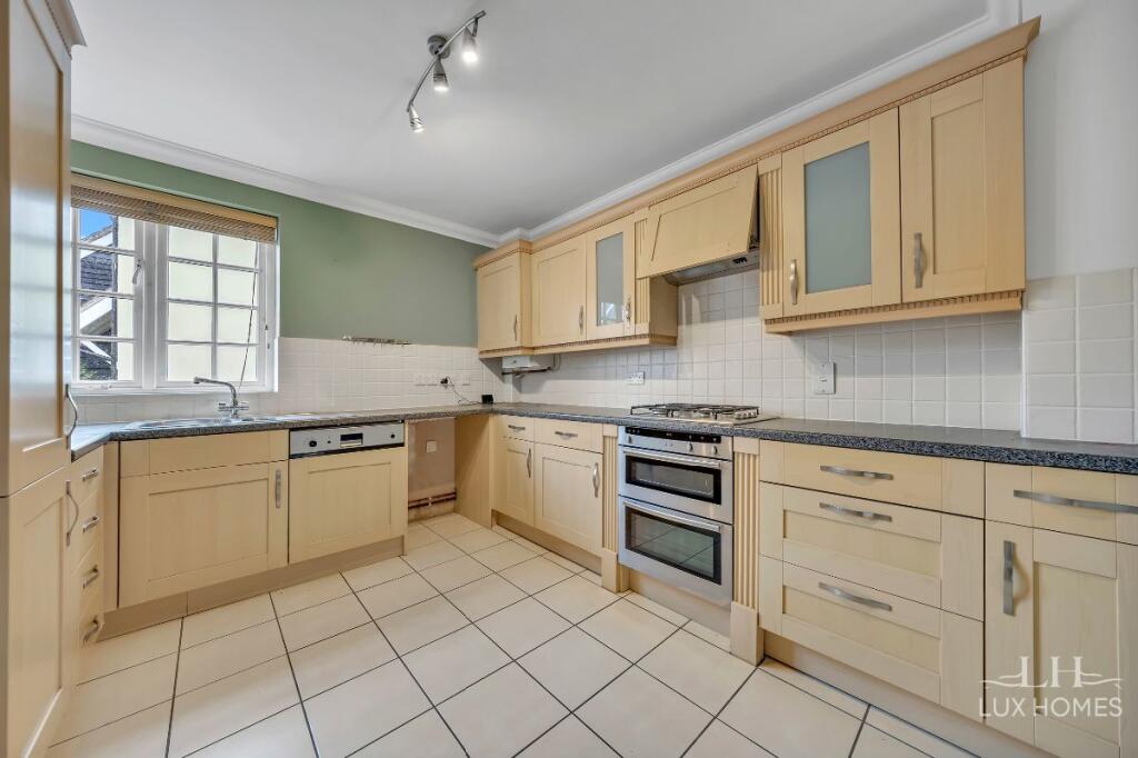 House in Brentwood, Ingatestone and Fryerning - View 5