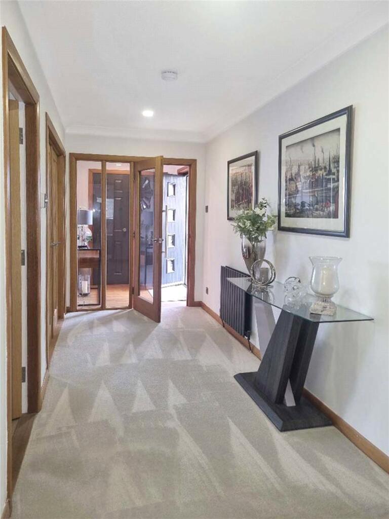 House in Falkirk, Clackmannanshire - View 4