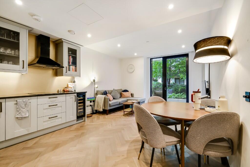 Apartment in London, London Dock, Wapping - View 2