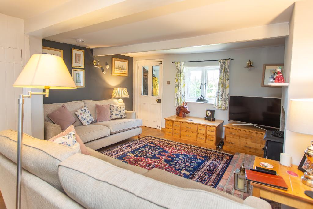 School Cottages, Bodle Street Green, Hailsham, East Sussex, BN27 4RD photo 3