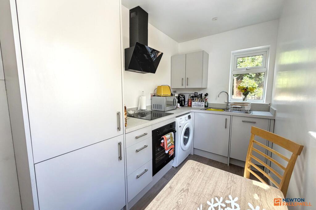 Mountsteven Avenue, Walton, Peterborough, PE4 photo 2
