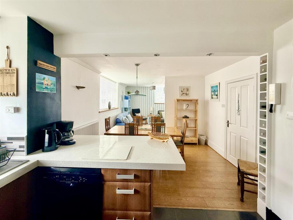 House in Plymouth, Cattedown - View 4