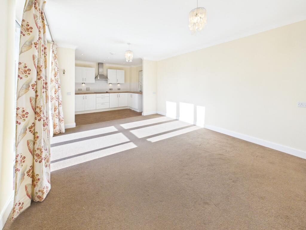 Apartment in West Oxfordshire, Milton-under-Wychwood - View 2