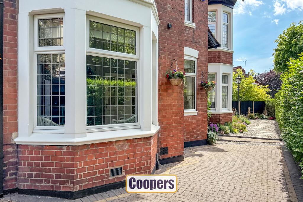 Main image of property: Brays Lane, Stoke, CV2