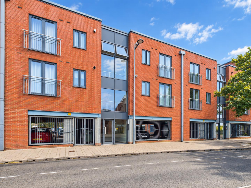 Apartment in Worcester, St Peters, Diglis