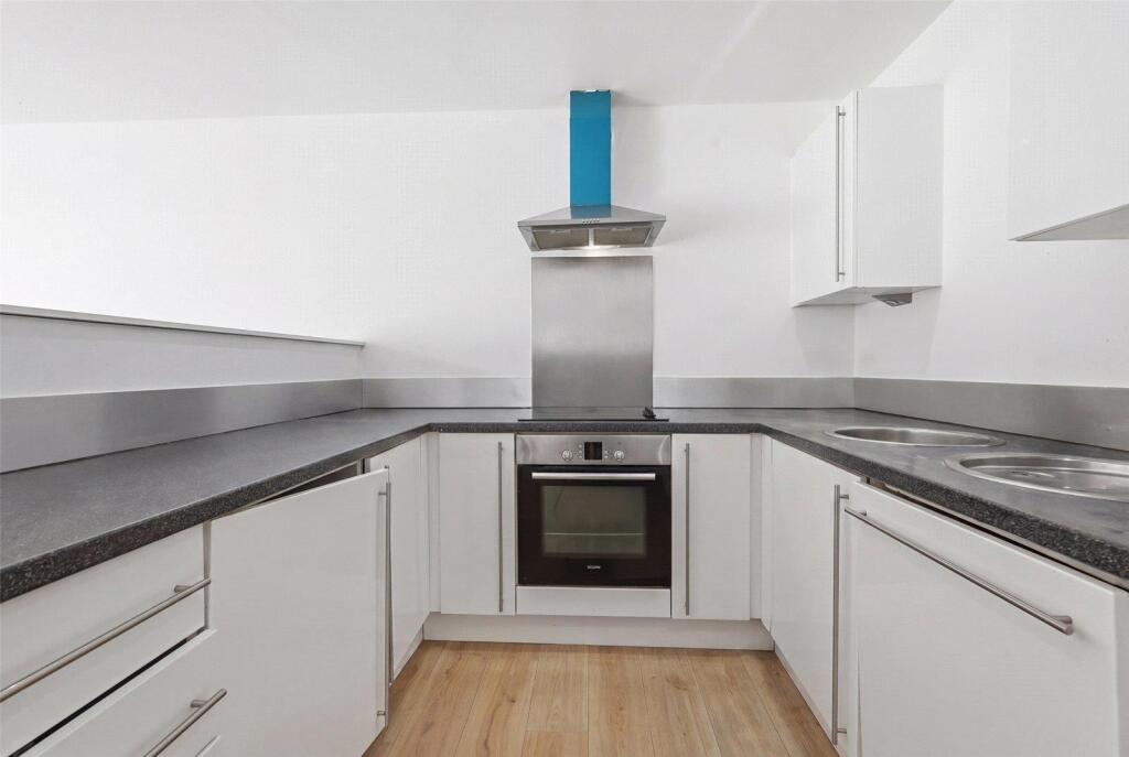 Apartment in London - View 3