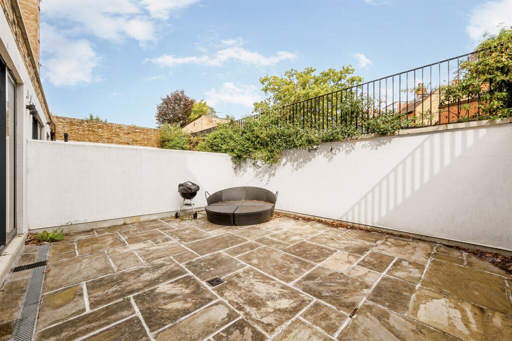Property photo 10