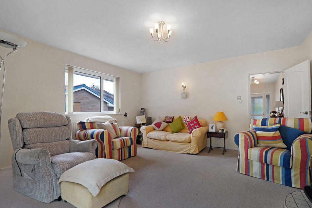 House in Wolverhampton - View 4