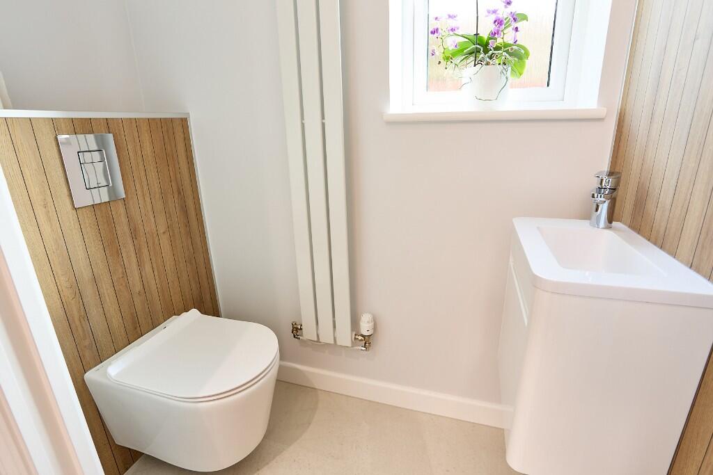 5 bedroom town house for rent