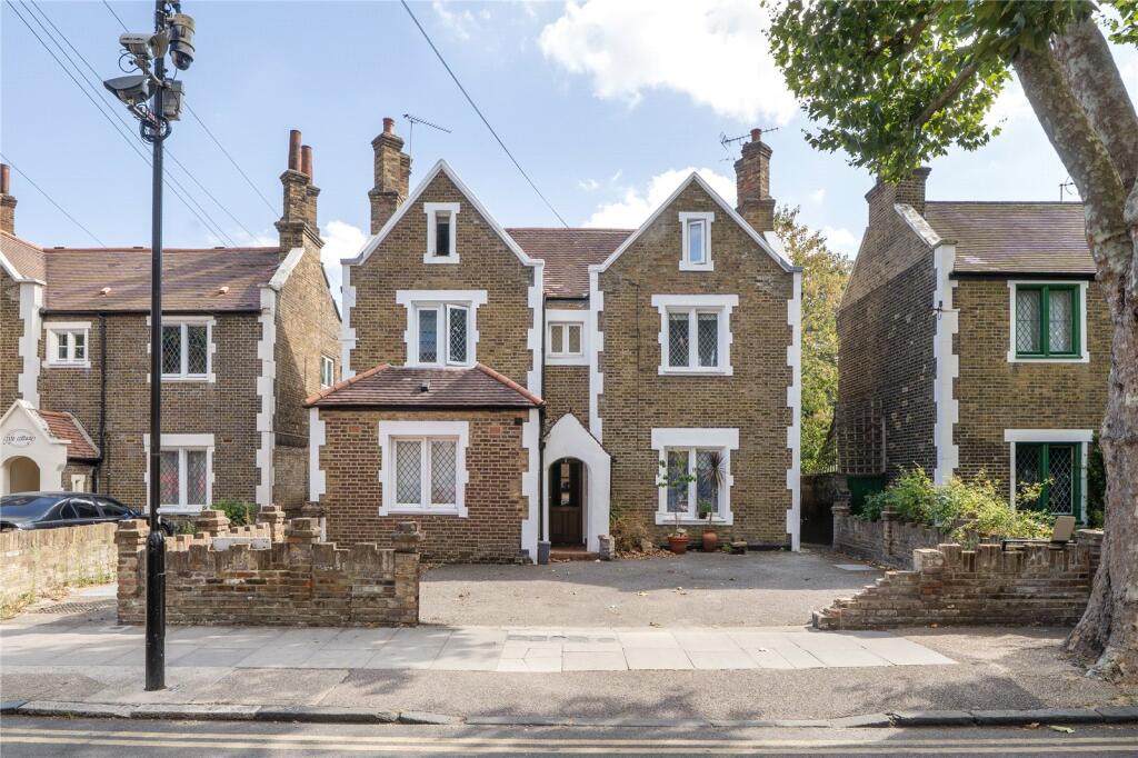 Main image of property: Wellington Way, Bow, London, E3