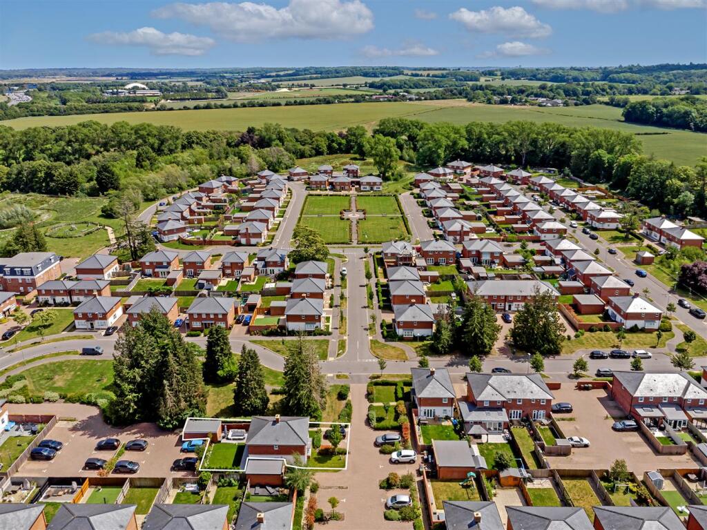 Main image of property: Heath Way, Shenley, Radlett
