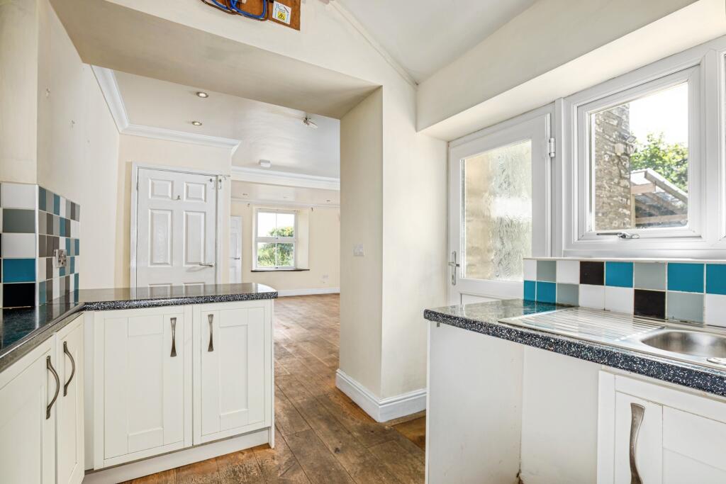 Bronwydd Terrace, Cardigan, SA43 - View 5